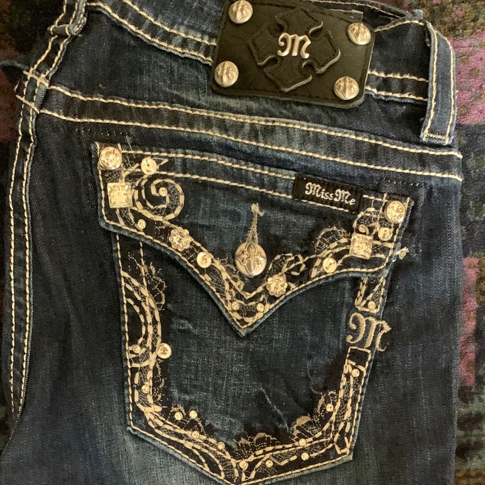 Like new Miss Me Jeans sz 32